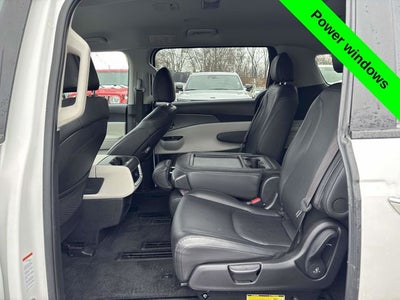 2024 Kia Carnival MPV LX Seat Package