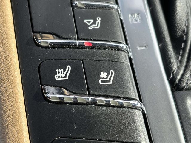 2018 Porsche Macan Base