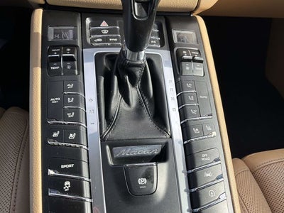 2018 Porsche Macan Base