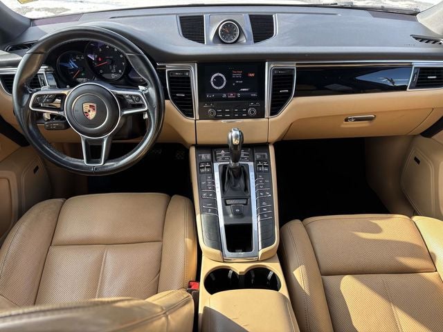 2018 Porsche Macan Base