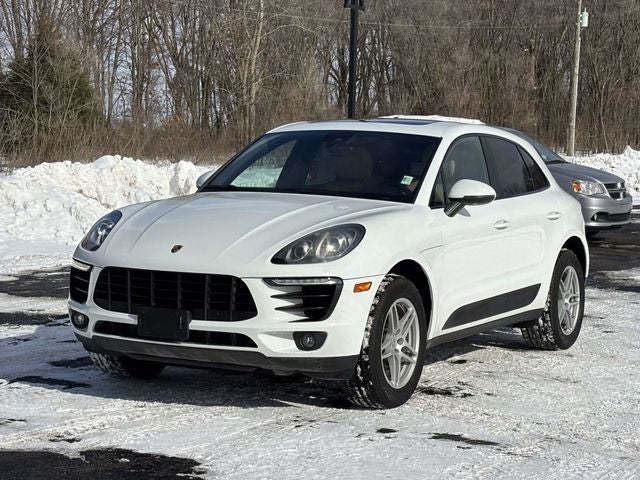 2018 Porsche Macan Base