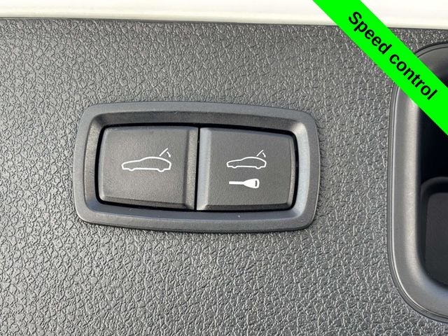 2018 Porsche Macan Base