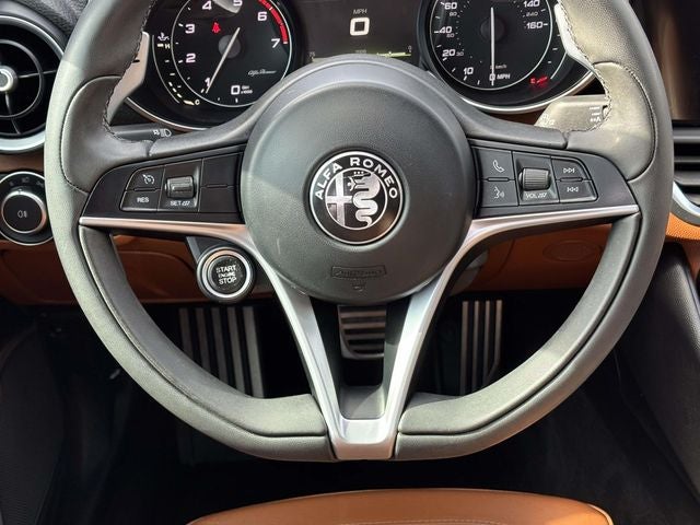 2017 Alfa Romeo Giulia Ti RWD