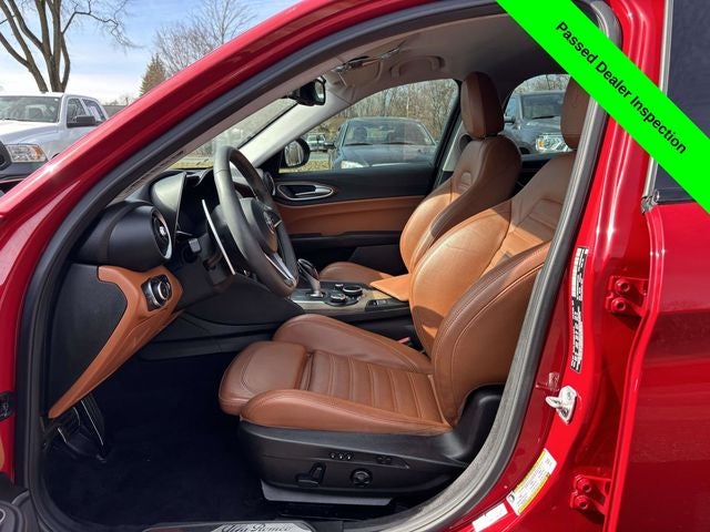 2017 Alfa Romeo Giulia Ti RWD