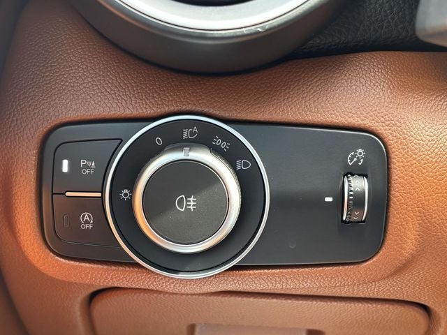 2017 Alfa Romeo Giulia Ti RWD