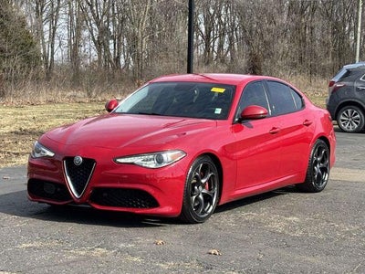 2017 Alfa Romeo Giulia Ti RWD