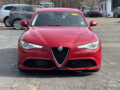 2017 Alfa Romeo Giulia Ti RWD
