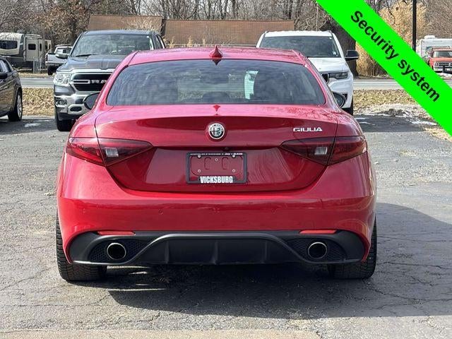 2017 Alfa Romeo Giulia Ti RWD