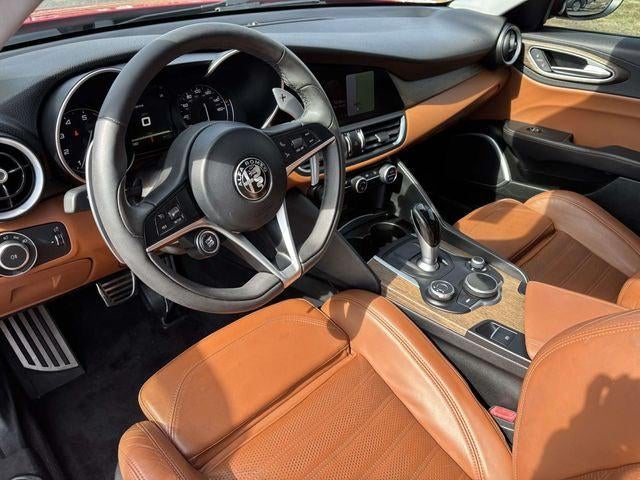2017 Alfa Romeo Giulia Ti RWD