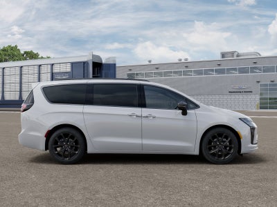 2027 Chrysler Pacifica PACIFICA LIMITED